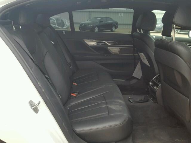 WBA7E2C51GGD99943 - 2016 BMW 740 I WHITE photo 6