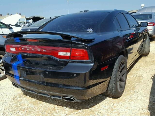 2B3CL5CT5BH616140 - 2011 DODGE CHARGER BLACK photo 4