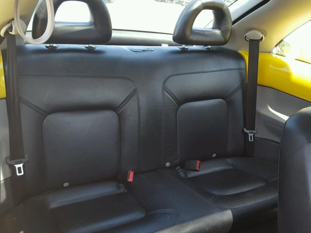 3VWDD21C22M417465 - 2002 VOLKSWAGEN NEW BEETLE 黄色 照片 6
