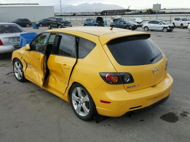 JM1BK143741188819 - 2004 MAZDA 3 HATCHBAC YELLOW photo 3