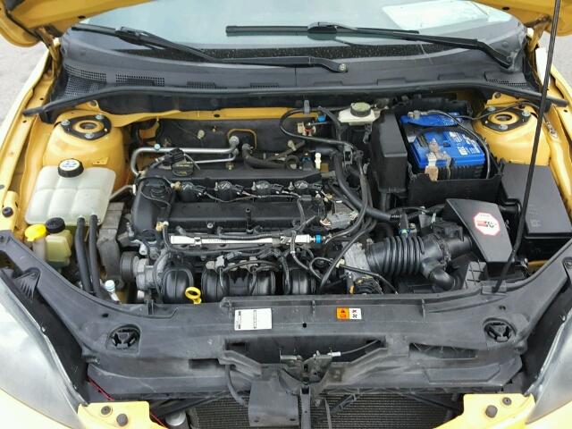 JM1BK143741188819 - 2004 MAZDA 3 HATCHBAC YELLOW photo 7