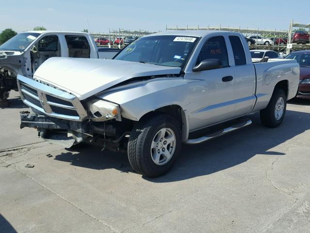 1D7HE42K75S145659 - 2005 DODGE DAKOTA SLT SILVER photo 2