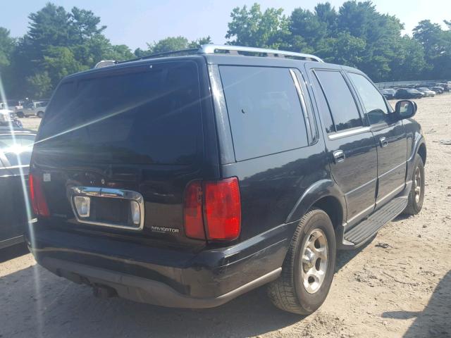 5LMFU28R22LJ10183 - 2002 LINCOLN NAVIGATOR BLACK photo 4