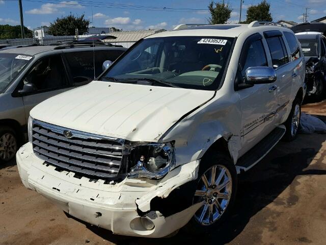 1A8HX58248F130432 - 2008 CHRYSLER ASPEN LIMI WHITE photo 2