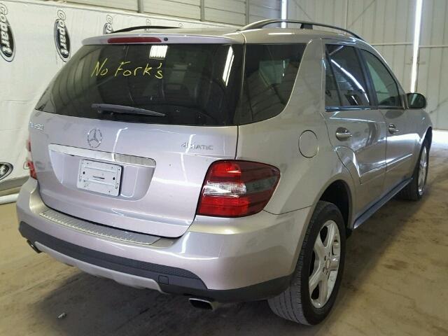 4JGBB86E48A432970 - 2008 MERCEDES-BENZ ML 350 GRAY photo 4