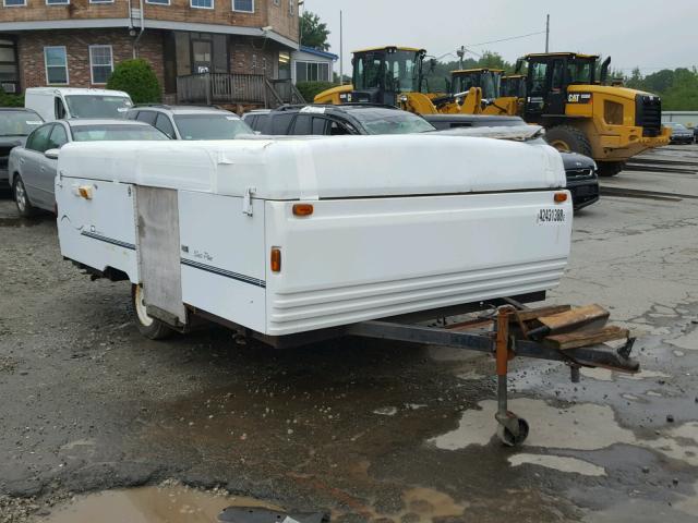 4CE688F18V7210906 - 1997 CABIN TRAILER RV WHITE photo 1