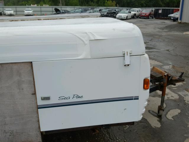 4CE688F18V7210906 - 1997 CABIN TRAILER RV WHITE photo 5