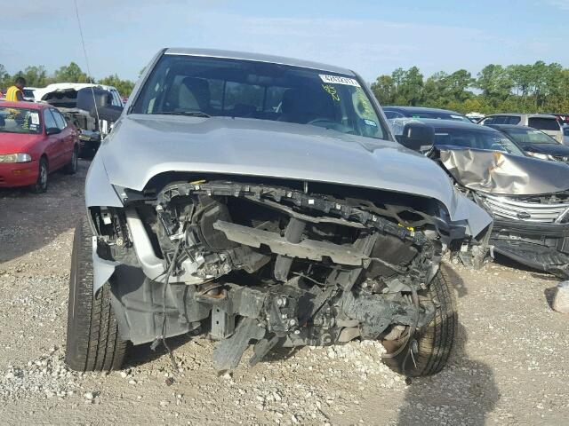 1C6RR6GG3ES424634 - 2014 RAM 1500 SLT ვერცხლისფერი ფოტო 9