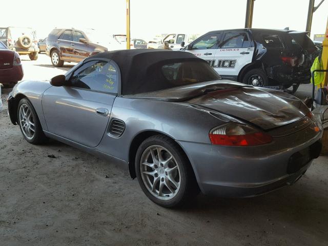 WP0CA29804U620330 - 2004 PORSCHE BOXSTER SILVER photo 3