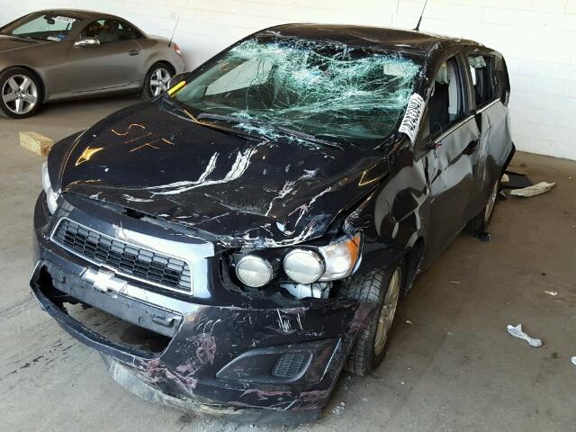 1G1JC6SG3D4132802 - 2013 CHEVROLET SONIC LT 石墨色 照片 2