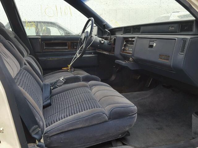 1G6CD5151J4228479 - 1988 CADILLAC DEVILLE WHITE photo 5