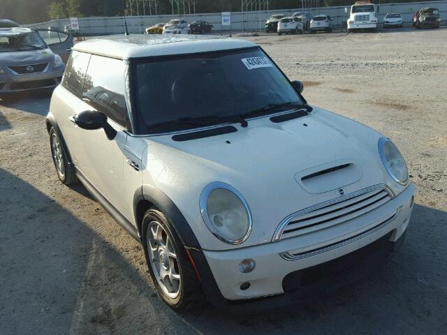 WMWRE334X4TD78470 - 2004 MINI COOPER S WHITE photo 1