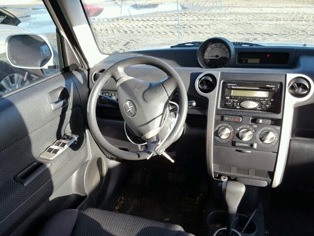 JTLKT324150200186 - 2005 TOYOTA SCION XB 白色 照片 9