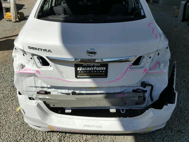 3N1AB7AP0GY315967 - 2016 NISSAN SENTRA S WHITE photo 9