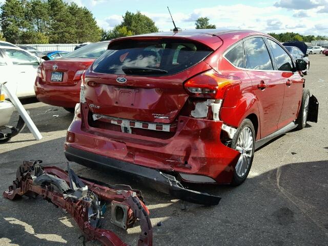 1FADP3N25FL279631 - 2015 FORD FOCUS RED photo 4