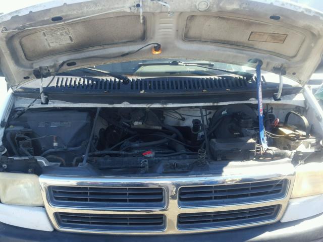 2B7HB21Z2TK103252 - 1996 DODGE RAM VAN B2 WHITE photo 7