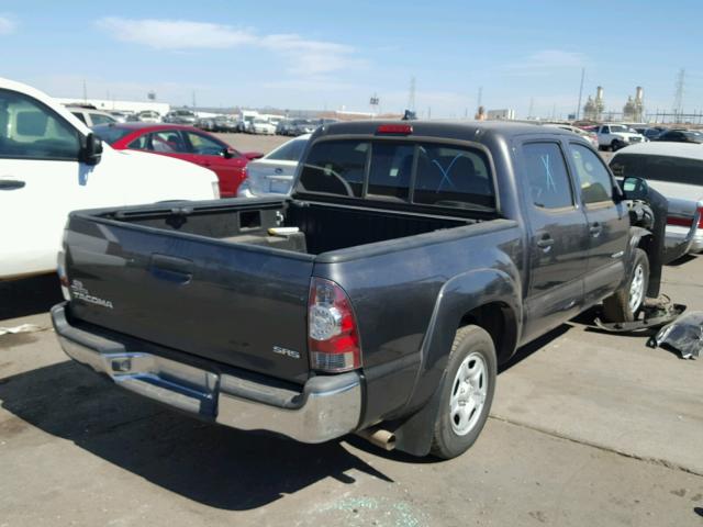 5TFJX4CNXCX015180 - 2012 TOYOTA TACOMA DOU GRAY photo 4