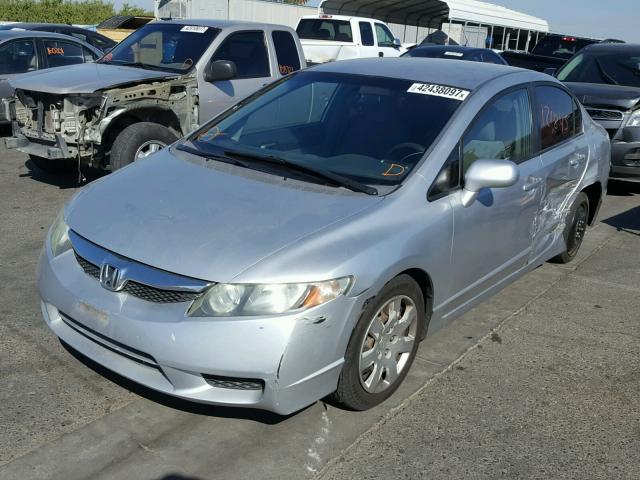 19XFA1F54AE034841 - 2010 HONDA CIVIC LX SILVER photo 2