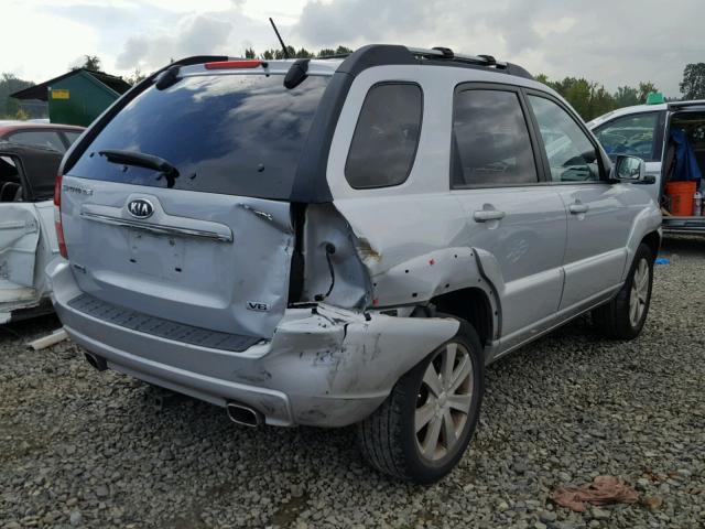 KNDJE723X87507013 - 2008 KIA SPORTAGE E SILVER photo 4