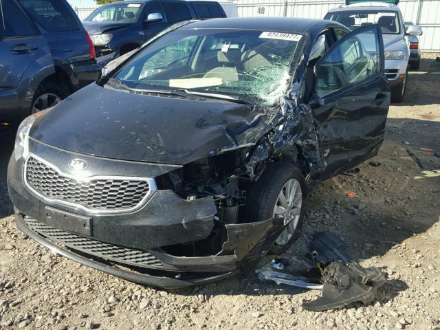 KNAFX4A69G5460655 - 2016 KIA FORTE LX BLACK photo 2