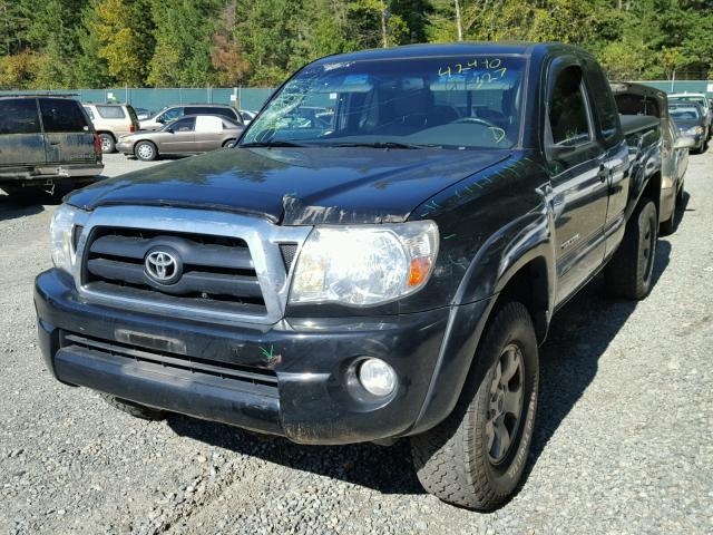 5TEUU42N56Z164018 - 2006 TOYOTA TACOMA ACC BLACK photo 2