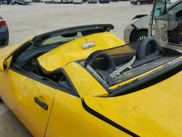 WDBKK47F3YF160529 - 2000 MERCEDES-BENZ SLK 230 KO YELLOW photo 9