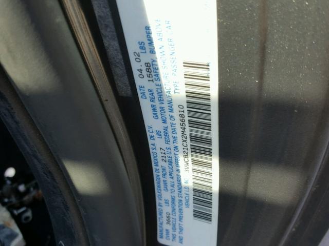 3VWCB21CX2M456810 - 2002 VOLKSWAGEN NEW BEETLE ნაცრისფერი ფოტო 10