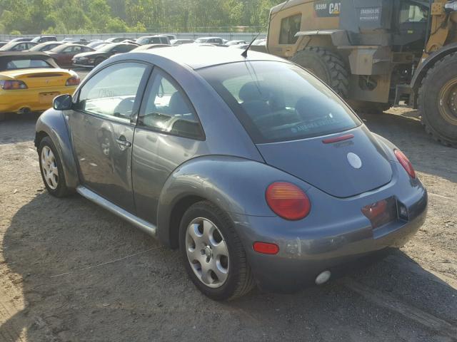 3VWCB21CX2M456810 - 2002 VOLKSWAGEN NEW BEETLE ნაცრისფერი ფოტო 3