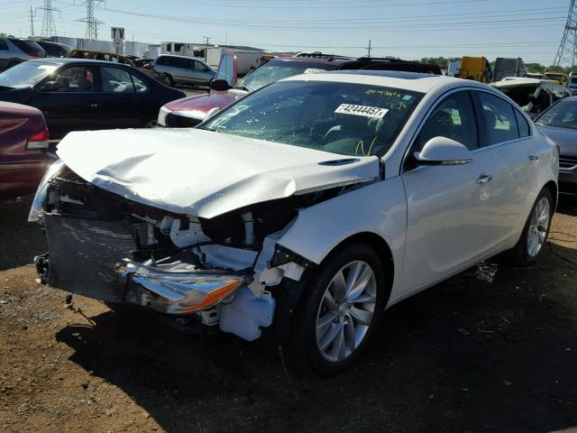 2G4GN5EX1E9304837 - 2014 BUICK REGAL PREM WHITE photo 2