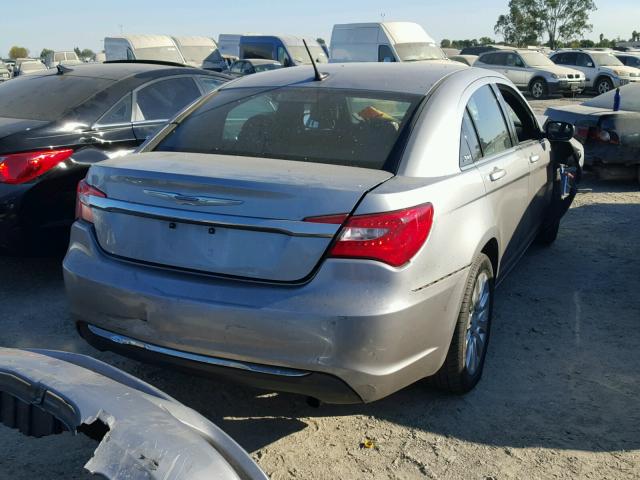 1C3CCBABXDN647065 - 2013 CHRYSLER 200 LX GRAY photo 4