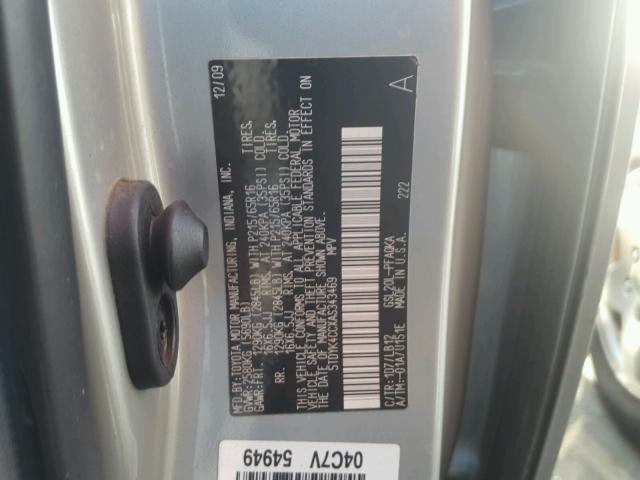 5TDYK4CCXAS343469 - 2010 TOYOTA SIENNA XLE SILVER photo 10