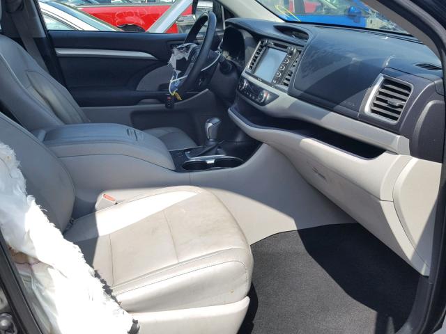 5TDKKRFH3ES028397 - 2014 TOYOTA HIGHLANDER შავი ფოტო 5