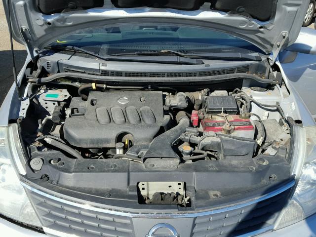 3N1BC13E57L410581 - 2007 NISSAN VERSA SILVER photo 7