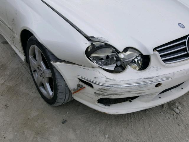 WDBTJ75J35F161191 - 2005 MERCEDES-BENZ CLK 500 WHITE photo 9