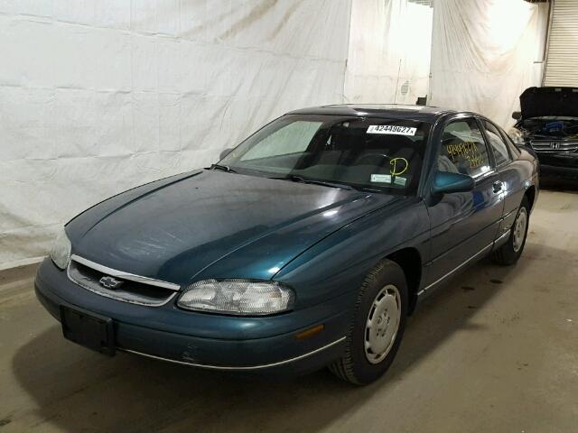 2G1WW12M2V9220227 - 1997 CHEVROLET MONTE CARL GREEN photo 2