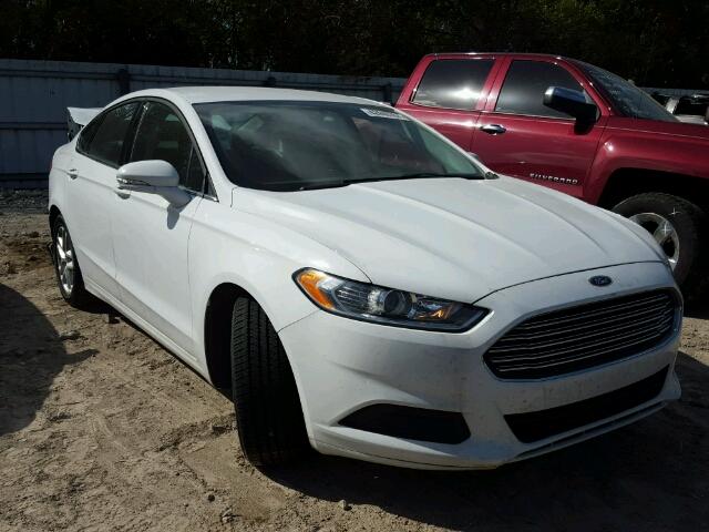 1FA6P0H75F5127562 - 2015 FORD FUSION SE WHITE photo 1