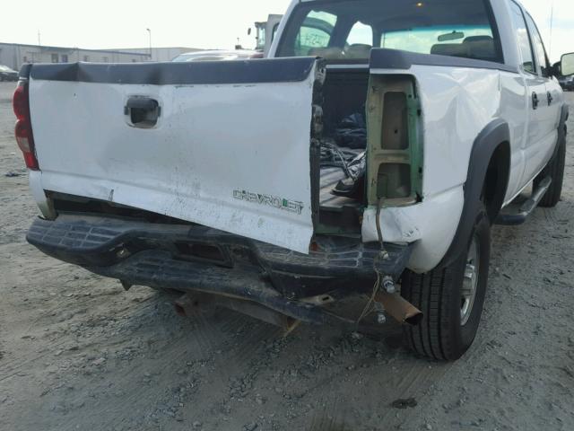 1GCHC23U63F224573 - 2003 CHEVROLET SILVERADO WHITE photo 9