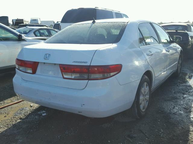 1HGCM56334A037898 - 2004 HONDA ACCORD WHITE photo 4