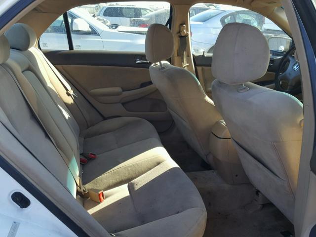 1HGCM56334A037898 - 2004 HONDA ACCORD WHITE photo 6