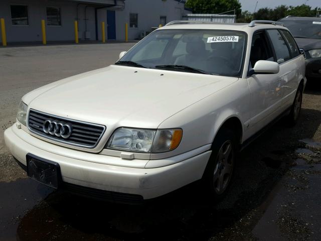 WAUJA84A6WN000130 - 1998 AUDI A6 QUATTRO WHITE photo 2