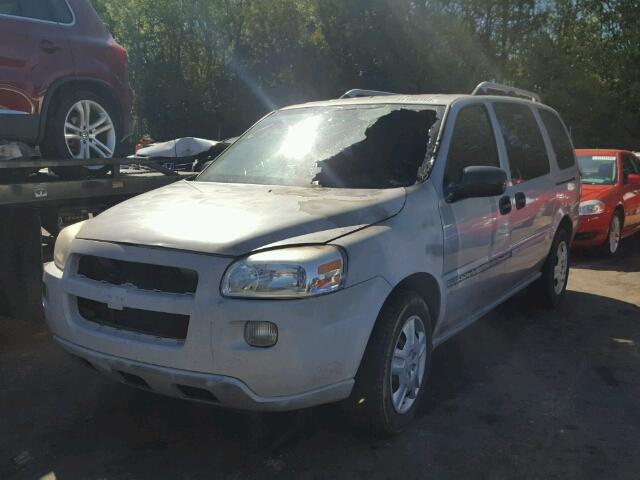 1GNDV23W18D183757 - 2008 CHEVROLET UPLANDER L 银色 照片 2