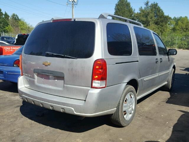 1GNDV23W18D183757 - 2008 CHEVROLET UPLANDER L 银色 照片 4