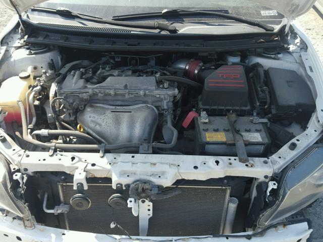 JTKJF5C74B3020402 - 2011 TOYOTA SCION TC 白色 照片 7