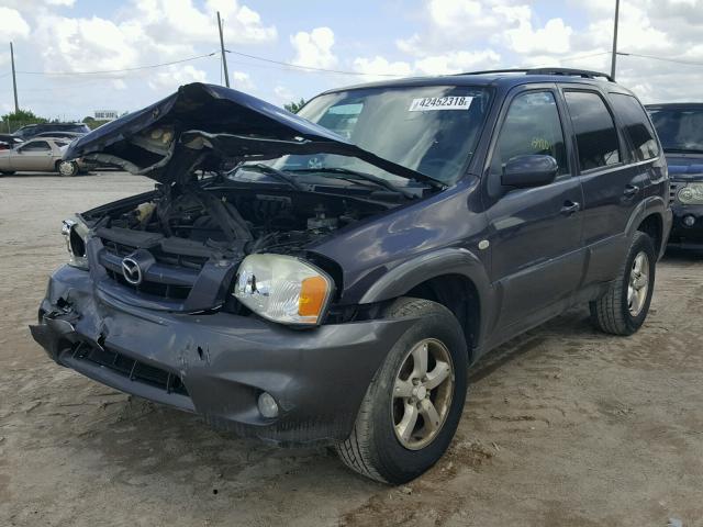 4F2CZ06115KM30294 - 2005 MAZDA TRIBUTE S GRAY photo 2