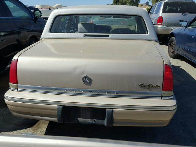 1C3XV66L3PD100153 - 1993 CHRYSLER NEW YORKER 金色 照片 9