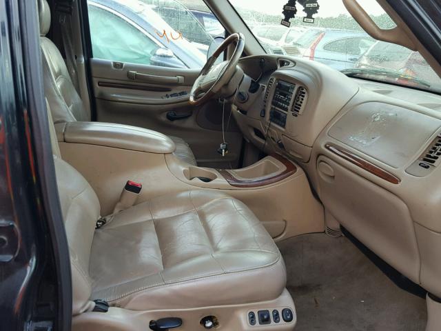 5LMPU28A1XLJ36392 - 1999 LINCOLN NAVIGATOR 黑色 照片 5