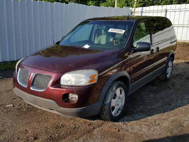 1GMDU03117D194059 - 2007 PONTIAC MONTANA SV RED photo 2