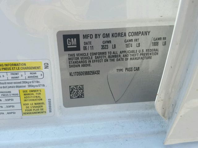 KL1TD5DE9BB256432 - 2011 CHEVROLET AVEO LS WHITE photo 10