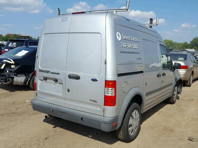 NM0LS7AN7DT164101 - 2013 FORD TRANSIT CO SILVER photo 4