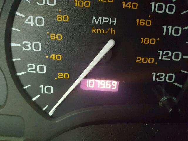 1G8ZR127X2Z236872 - 2002 SATURN SC2 BLUE photo 8